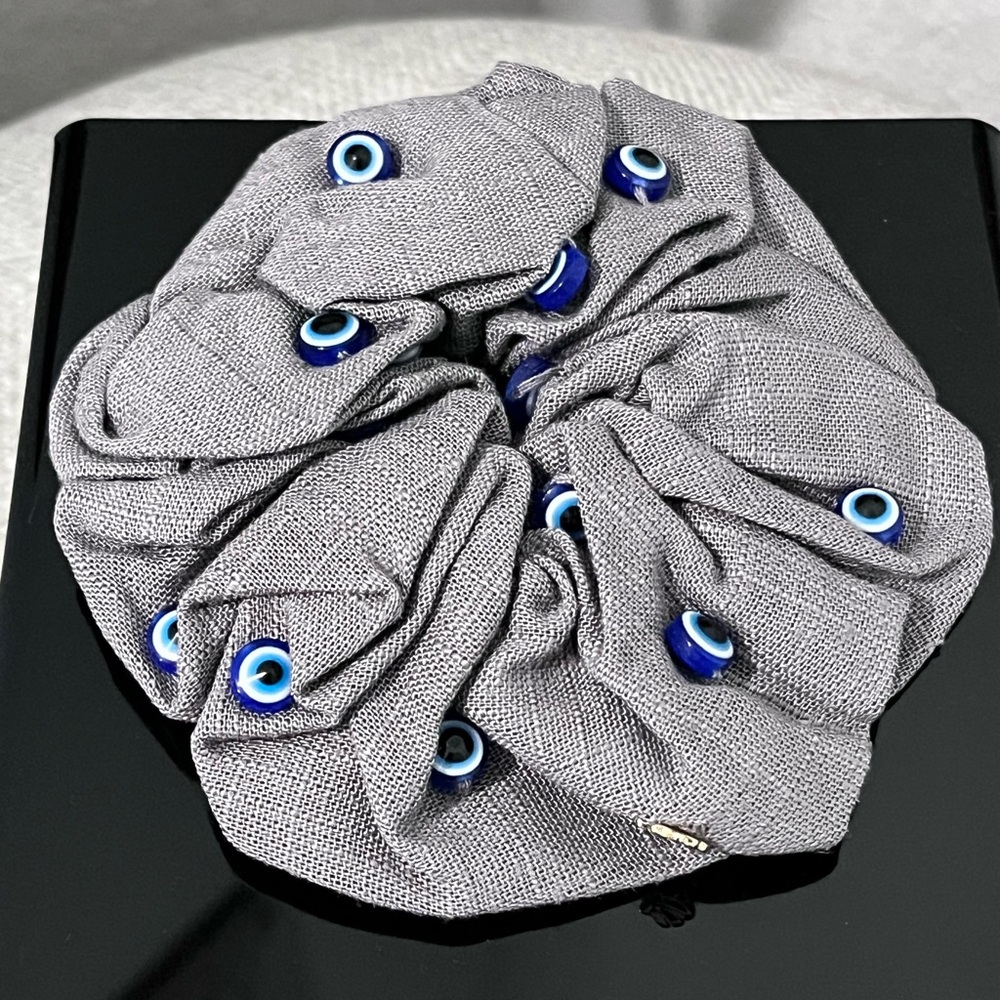 LELE SADOUGHI NWT AUTHENTIC EVIL đź§żEYE OVERSIZED WOVEN LINEN -BLEND SCRUNCHIE - Picture 8 of 11